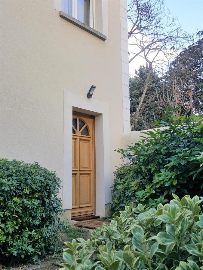 Guest House " Gite L'Atelier Du 6"- Calme - Jardin Tours Exteriör bild
